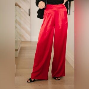 Smash and Tess XL Holden pants